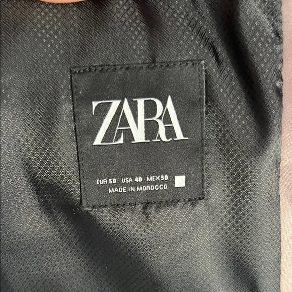 Zara Men's Tuxedo in Metallic Gray - Picture 2 of 2